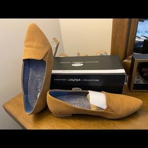 Dr. Scholl's Women's Tan Slip-On Flats
